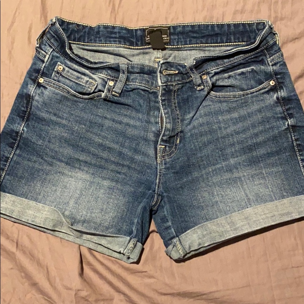 Women's clothes